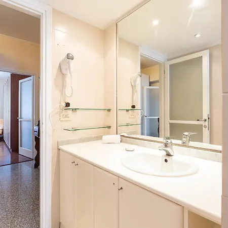 Apartment Splendido Trilocale Zara Ottavo Piano - Mirable Pm