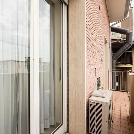Splendido Trilocale Zara Ottavo Piano - Mirable Pm Apartament *